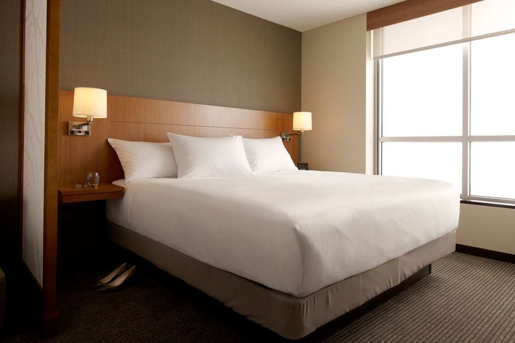 Hyatt Place West London Hayes Hayes  Room photo