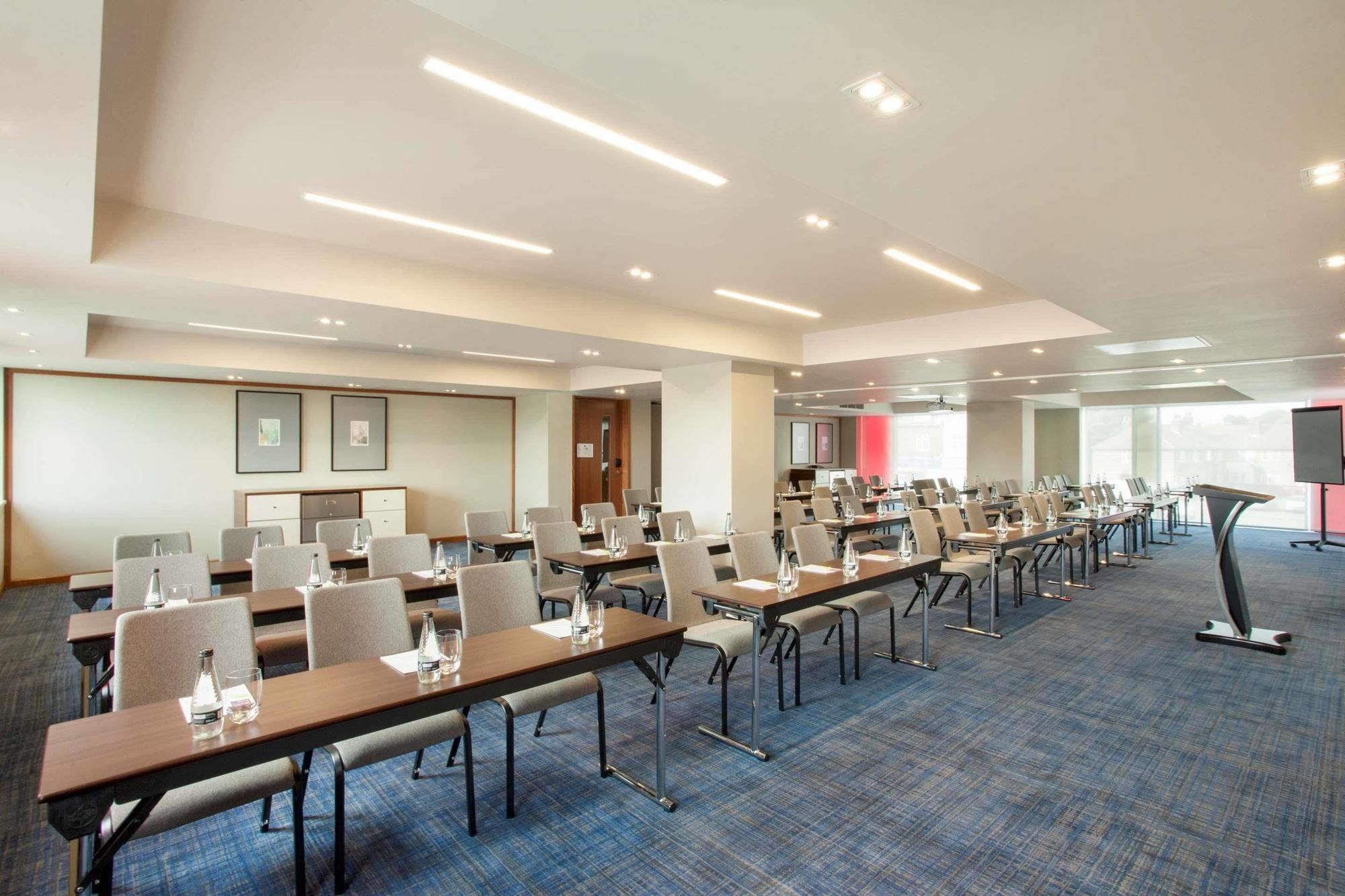 Hyatt Place West London Hayes Hayes  Exterior photo